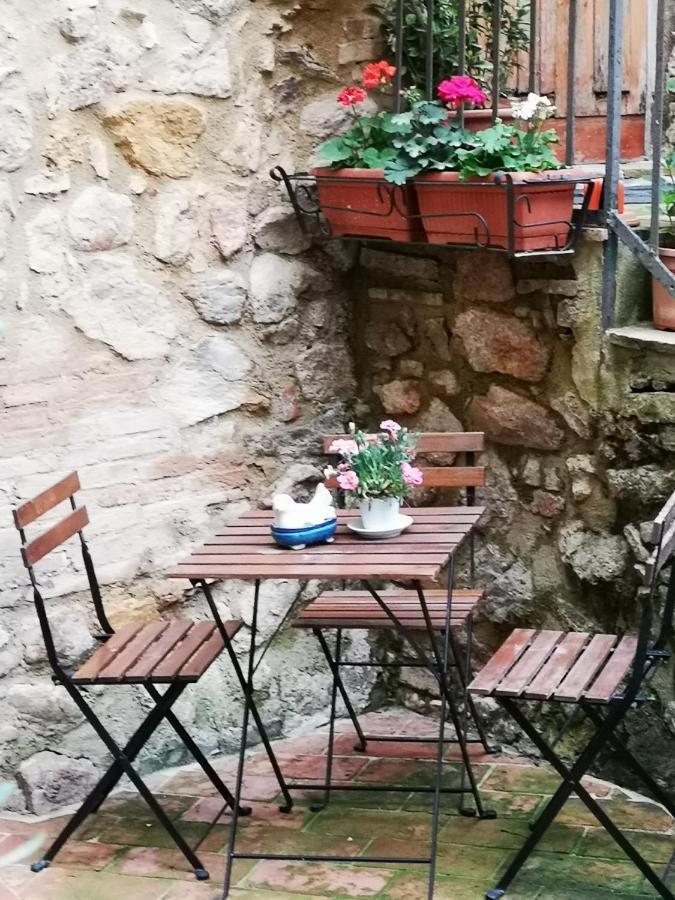 Antico Borgo Di Torri Acomodação com café da manhã Sovicille Exterior foto