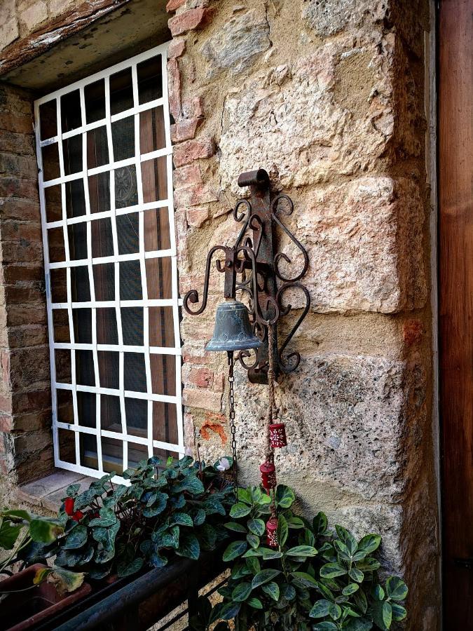 Antico Borgo Di Torri Acomodação com café da manhã Sovicille Exterior foto